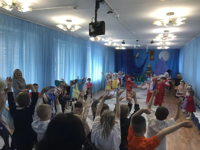 191-Парад выпускников 2024 (2)