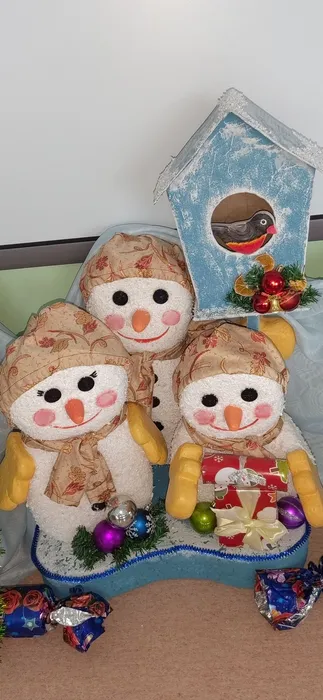 51-конкурс Семья снеговичков (1)
