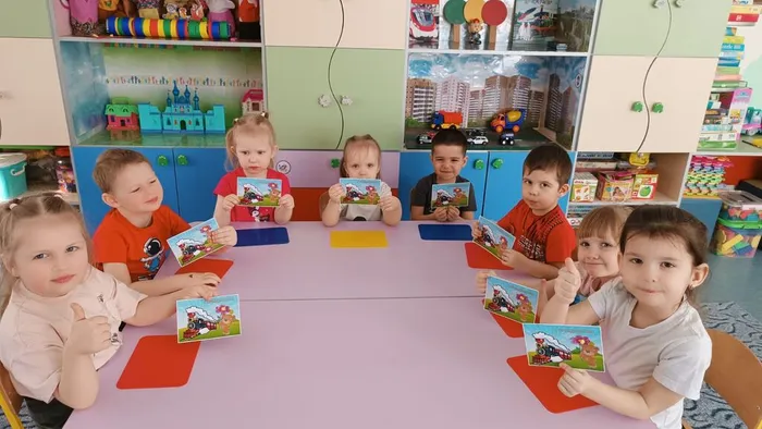 51- Непоседы.Наши папы-машинисты