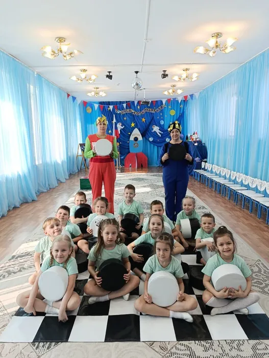 51-Лучики- космические шашки