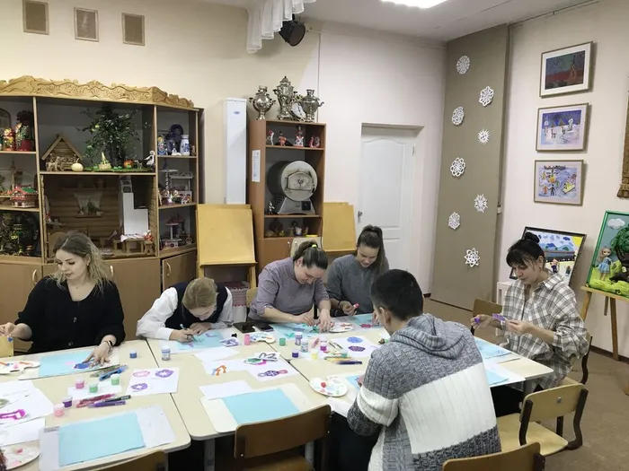 51-мастер-класс для родителей по батику Зимняя салфетка (2)
