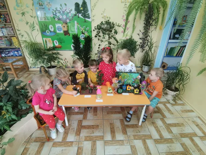 191-Паровозик Эколят-конкурс поделок Наши друзья Эколята (1)