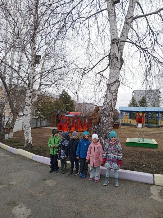 51-Ягодки.Скворушки прелетели