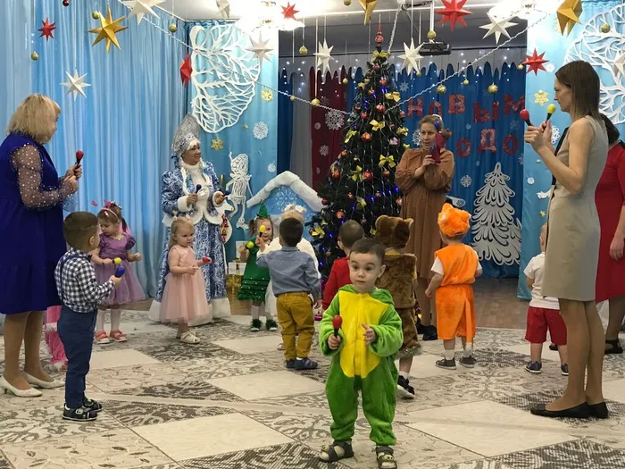 191-новогодний утренник - ясельная группа Птенчики