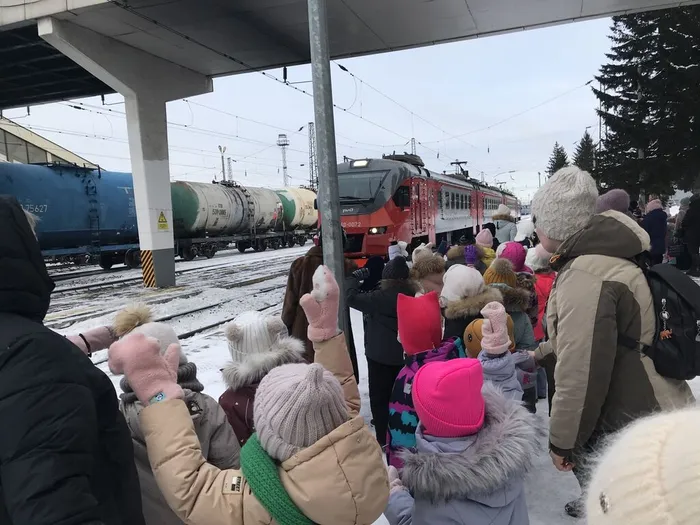 51 Волшебный поезд (2)